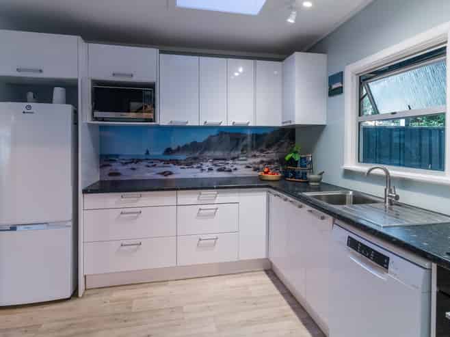 292 Clifton Road, Te Awanga