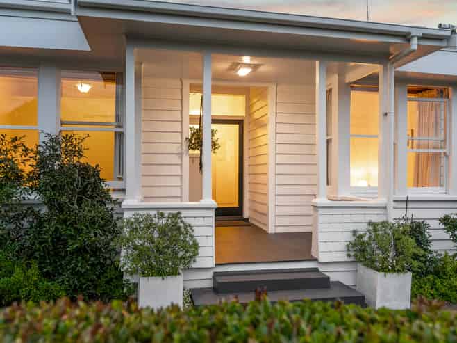 46 Mountain View Road, Western Springs