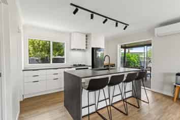 3/69 Awaroa Road, Helensville