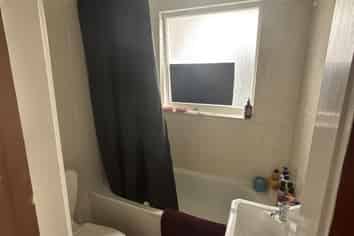 1/11 Longfellow Street, Sydenham