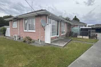 1/11 Longfellow Street, Sydenham