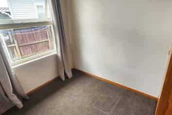 1/11 Longfellow Street, Sydenham