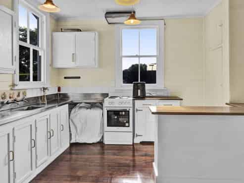 73 Ngatai Street, Manaia