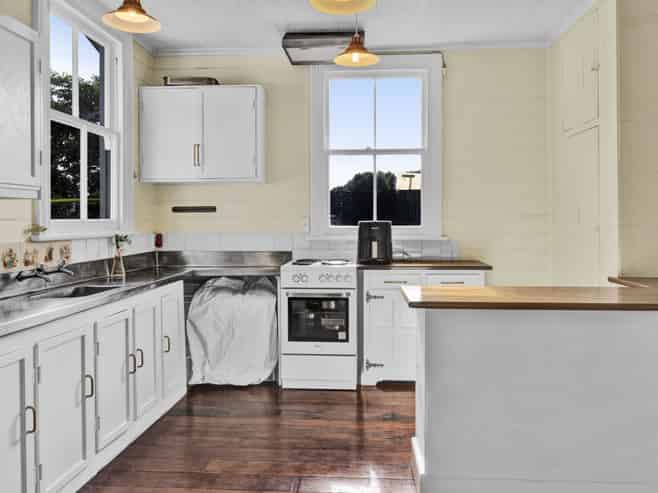 73 Ngatai Street, Manaia