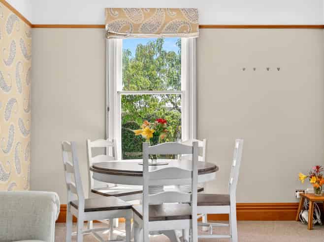 25 Oxford Street, Martinborough