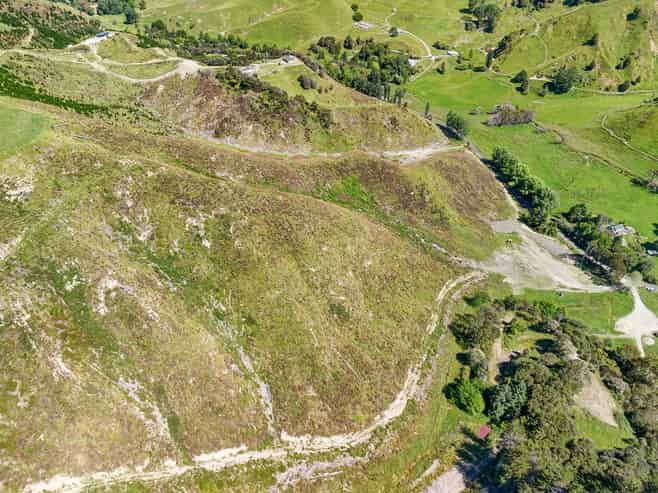  Longacre Road, Okoia