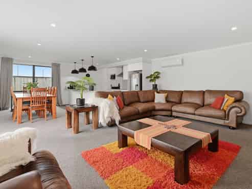 67 Goodwin Crescent, Pyes Pa