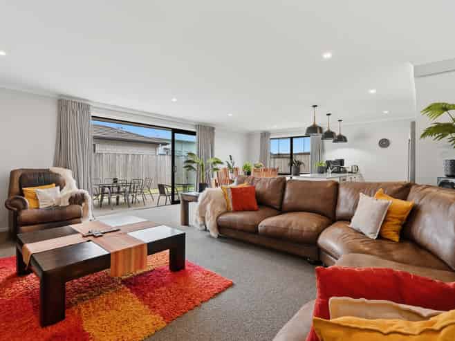 67 Goodwin Crescent, Pyes Pa