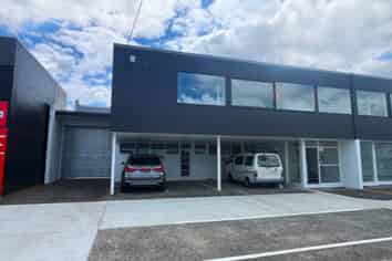 Refurbished 741sqm Industrial