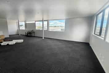 Refurbished 741sqm Industrial