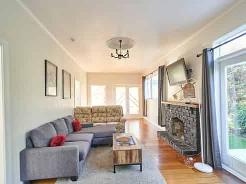 23 Paparoa Road, Te Puna