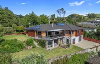 132 Waikite Road, Welcome Bay