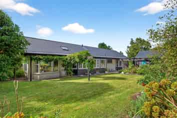 73 Underhill Road, Featherston