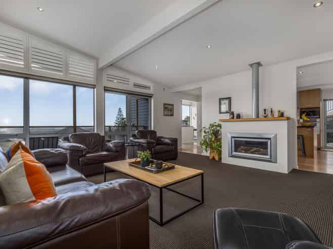 37A Kotare Street, Waikanae