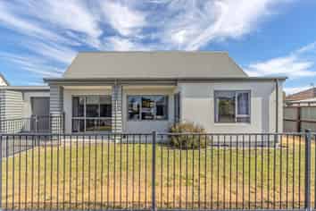 2/49 Castletown Place, NEW BRIGHTON