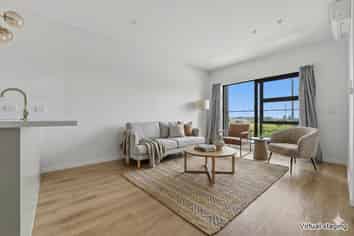 2/25 Flat Bush School Road, Flat Bush