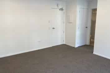 G08/28B Eileen Newey Place, Henderson