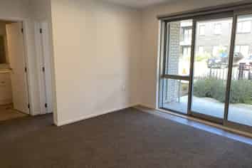 G08/28B Eileen Newey Place, Henderson
