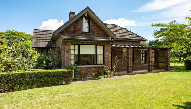 165 Lansdowne Road, Richmond