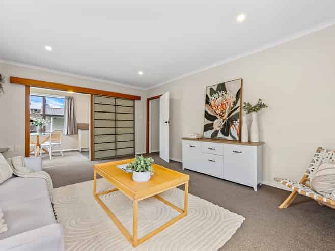 32 Bateman Avenue, Bryndwr