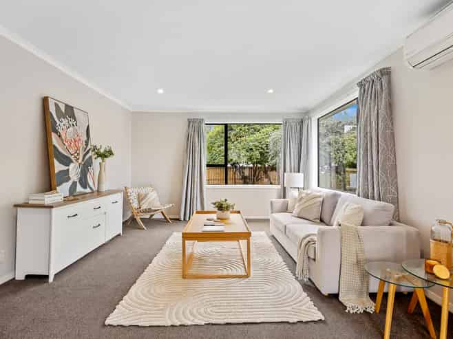 32 Bateman Avenue, Bryndwr