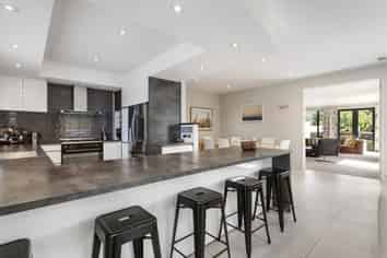 3 Lewisham Park, Saint Albans