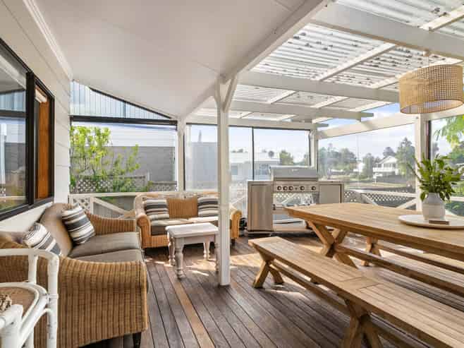 13 El Dorado Leader, Pauanui