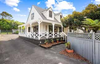 13 El Dorado Leader, Pauanui