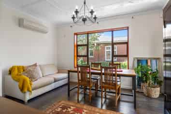 22 Ainslee Place, North East Valley