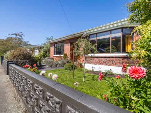 22 Ainslee Place, North East Valley