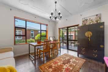 22 Ainslee Place, North East Valley