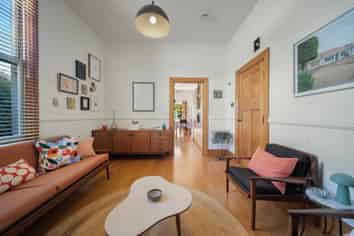 11 Woodhouse Street, Linwood