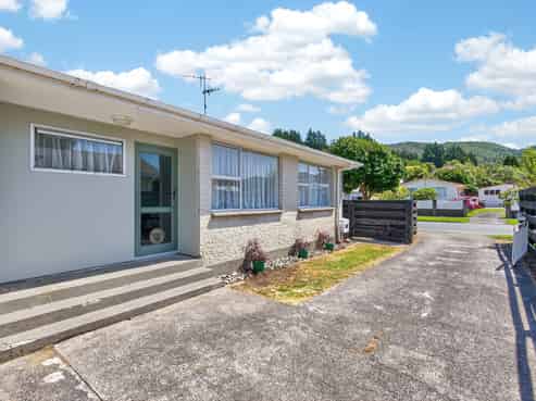 270A Wellington Road, Wainuiomata