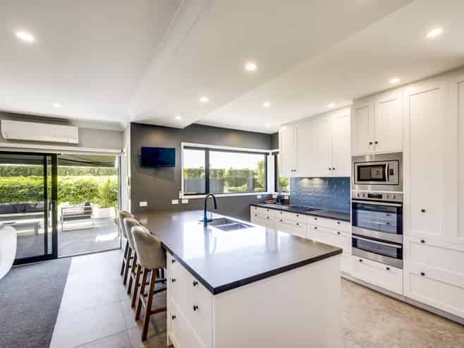 77 Algernon Road, Longlands