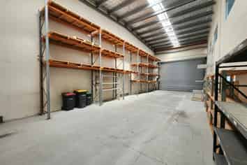 Standout Industrial Unit With Parking and Access
