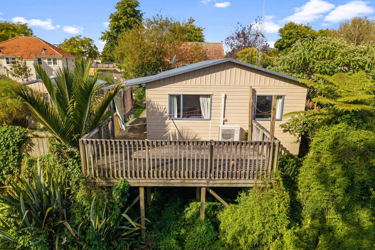 Freehold Living At $599,000 - Bild 3