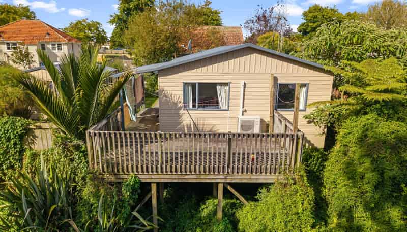 100A Fairfield Road, Fairfield