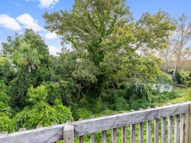 100A Fairfield Road, Fairfield