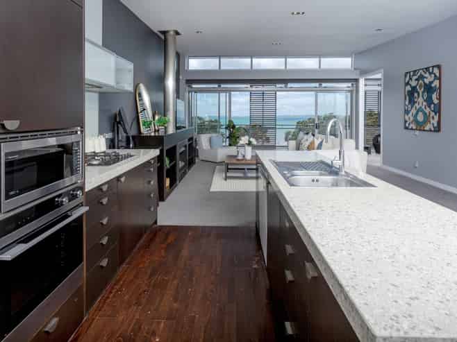 23/6 Beach Front Lane, Browns Bay