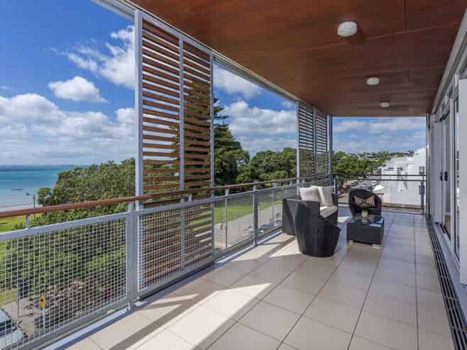 23/6 Beach Front Lane, Browns Bay