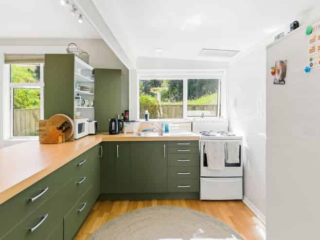 89  Glen Road, THE GLEN