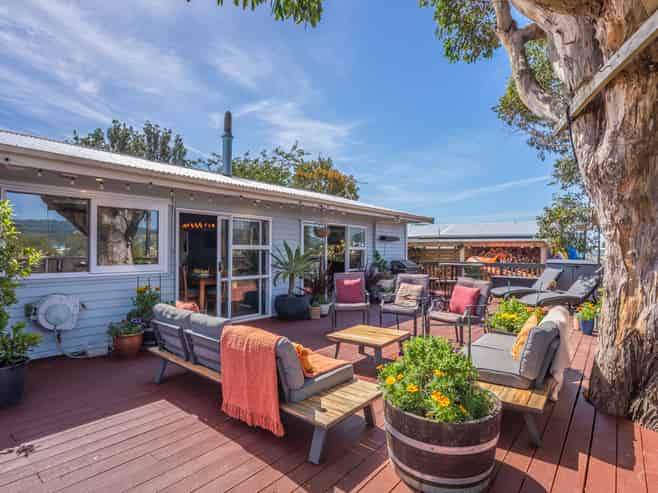 51 Toru Road, Paraparaumu Beach