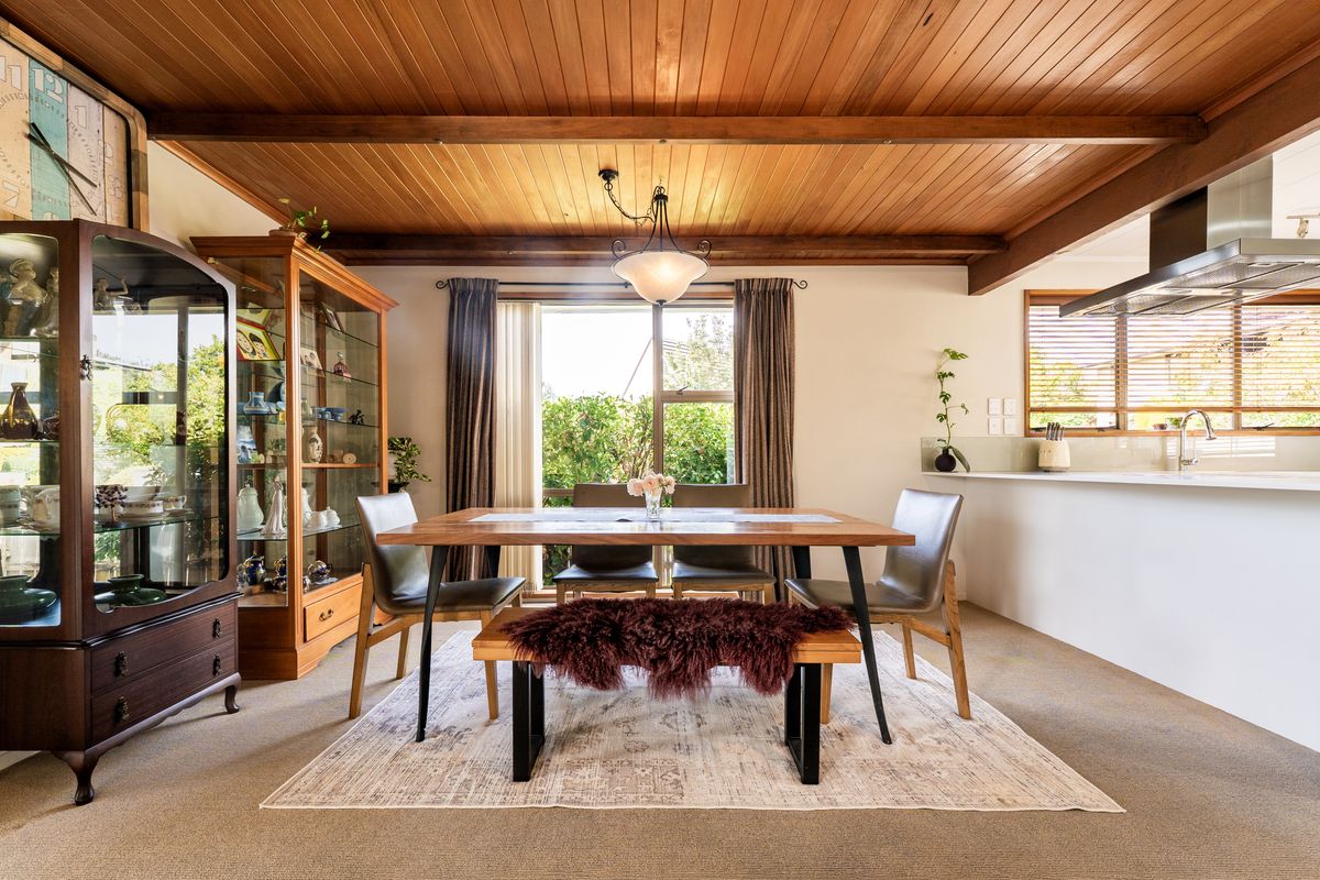 Owner has secured the next home!, Glenwood