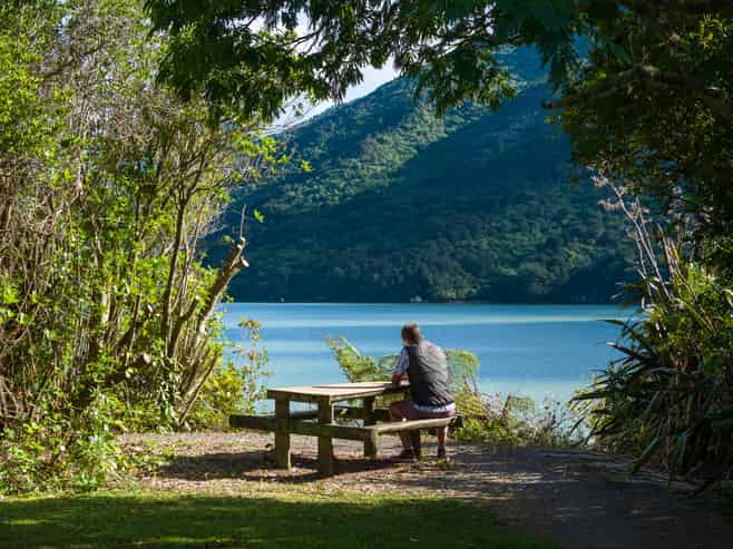 758 Queen Charlotte Drive, Anakiwa and Surrounds