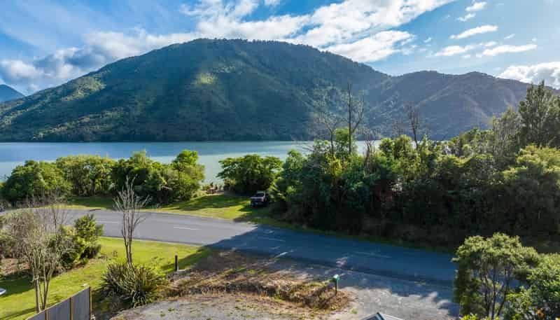 758 Queen Charlotte Drive, Anakiwa and Surrounds