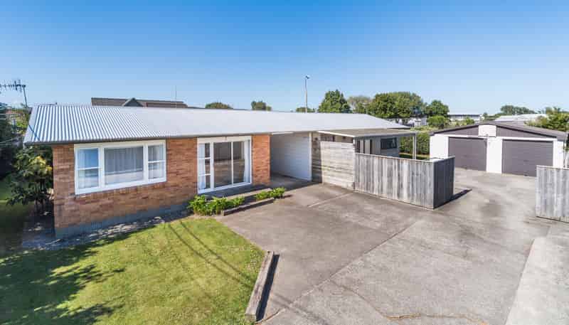 56 North Street, Palmerston North Central