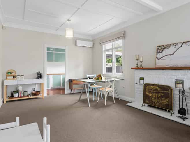 1 Hall Lane, Frankton