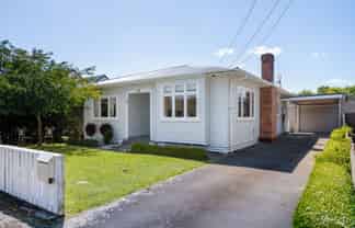 1 Hall Lane, Frankton