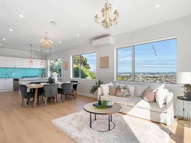 517 East Coast Road, Murrays Bay