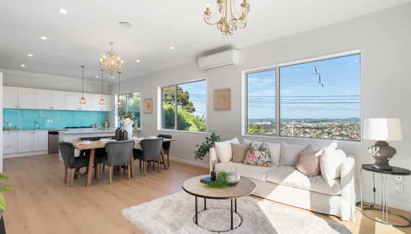 517 East Coast Road, Murrays Bay